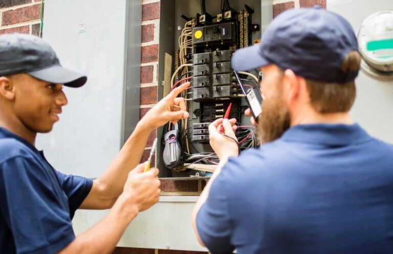 Field Service Management: Remote Work For Field Service Engineers